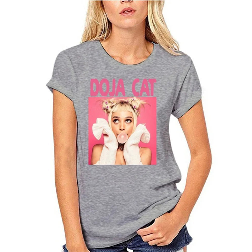 Camiseta Básica Doja Cat Bubble Gum - Cinza