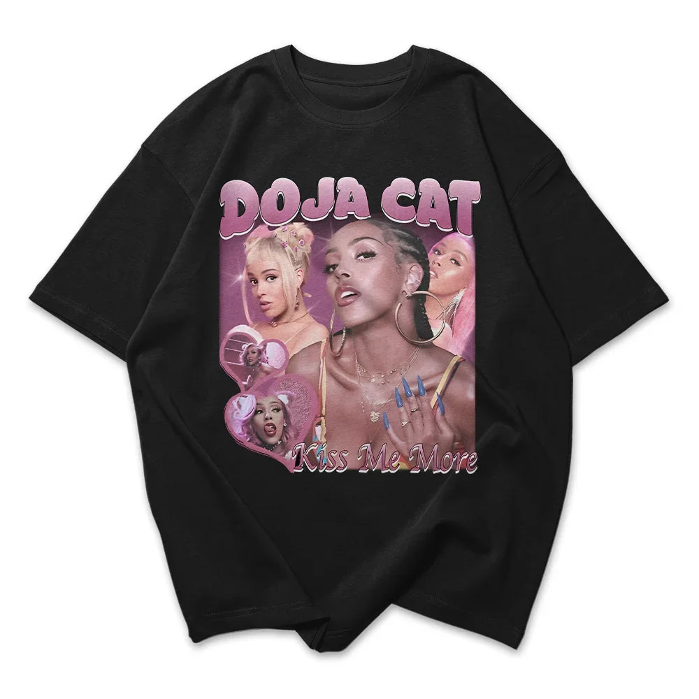 Camiseta Oversized Doja Cat Kiss Me More - Preto