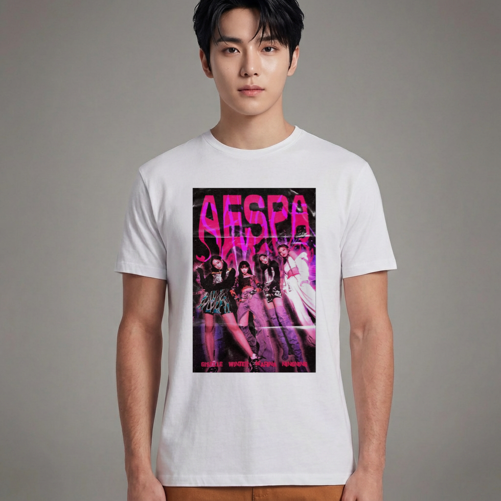 Camiseta Básica Aespa Graphic - Branca