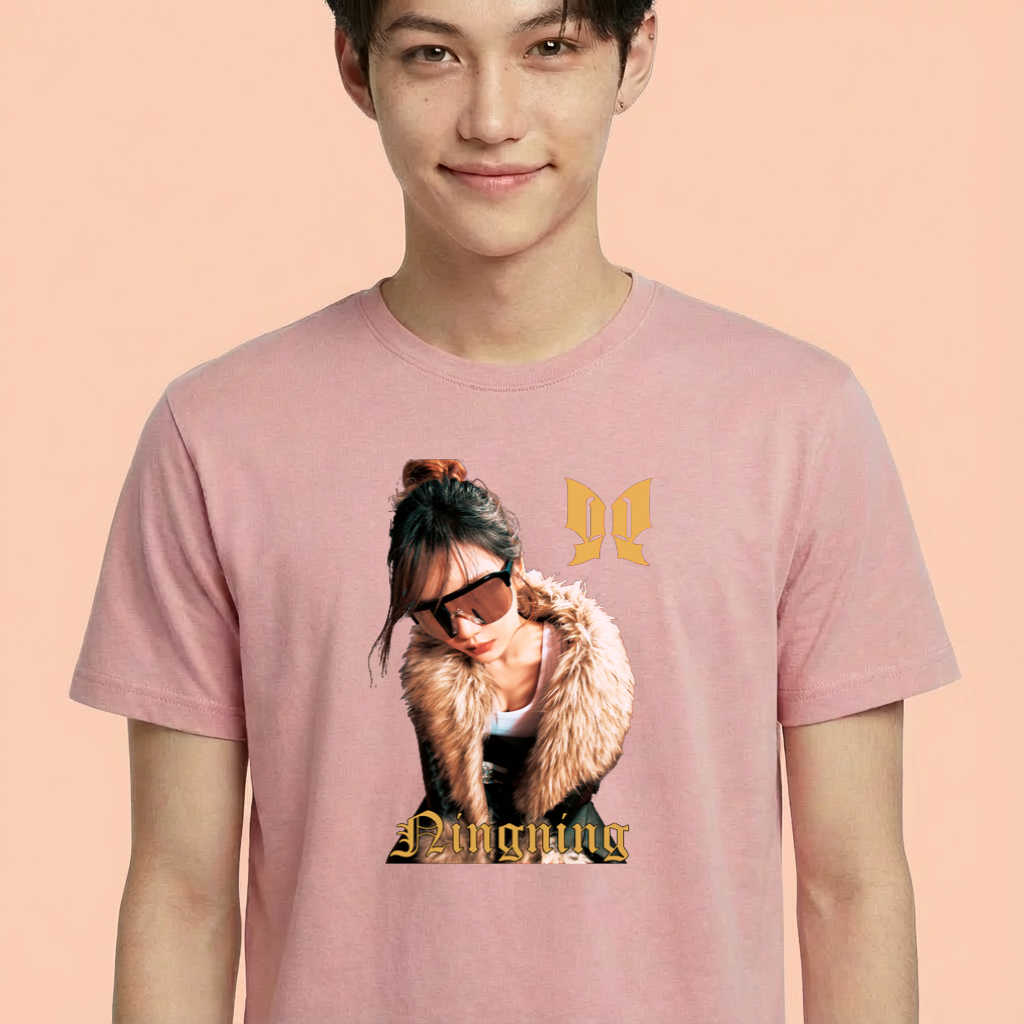 Camiseta Aespa Ningning Butterfly rosa