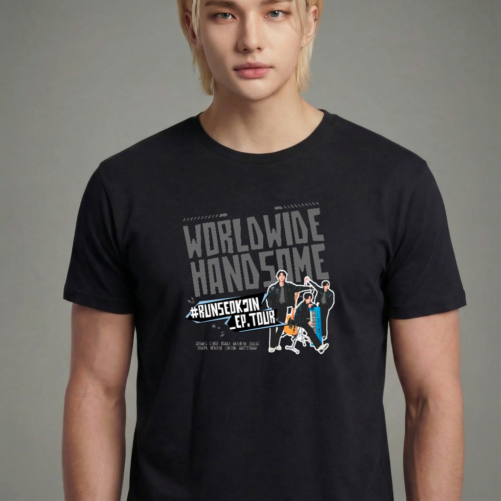 Camiseta camiseta-basica-bts-jin-worldwide-handsome - Preta