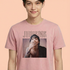 Camiseta BTS Jungkook Graphic Vintage rosa