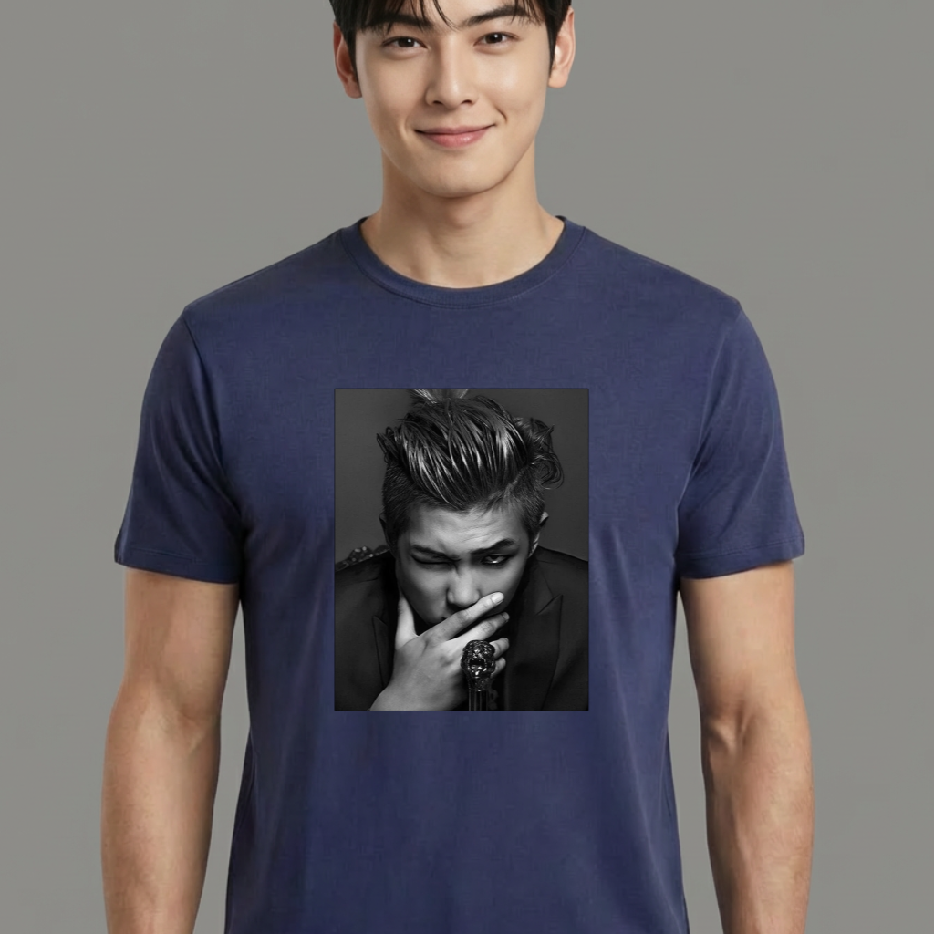 Camiseta BTS RM Photo P&b azul