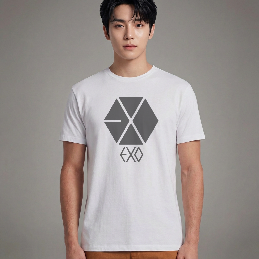 Camiseta Básica Exo Logo - Branca