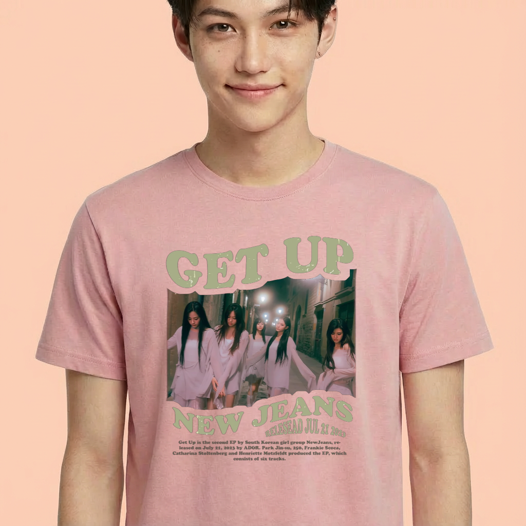 Camiseta Get Up NewJeans rosa
