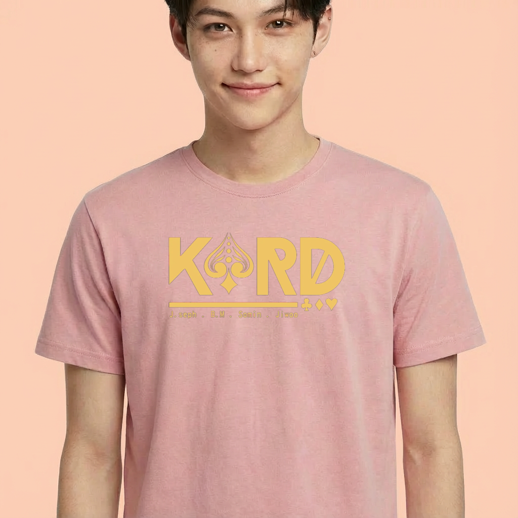Camiseta Kard Spade Suits rosa