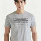 Camiseta Le Sserafim Logo cinza