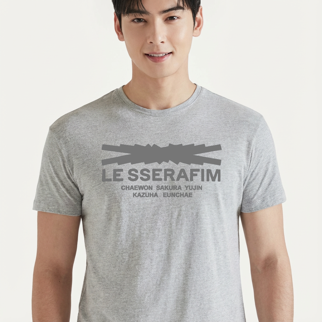 Camiseta camiseta-basica-le-sserafim-logo - Cinza