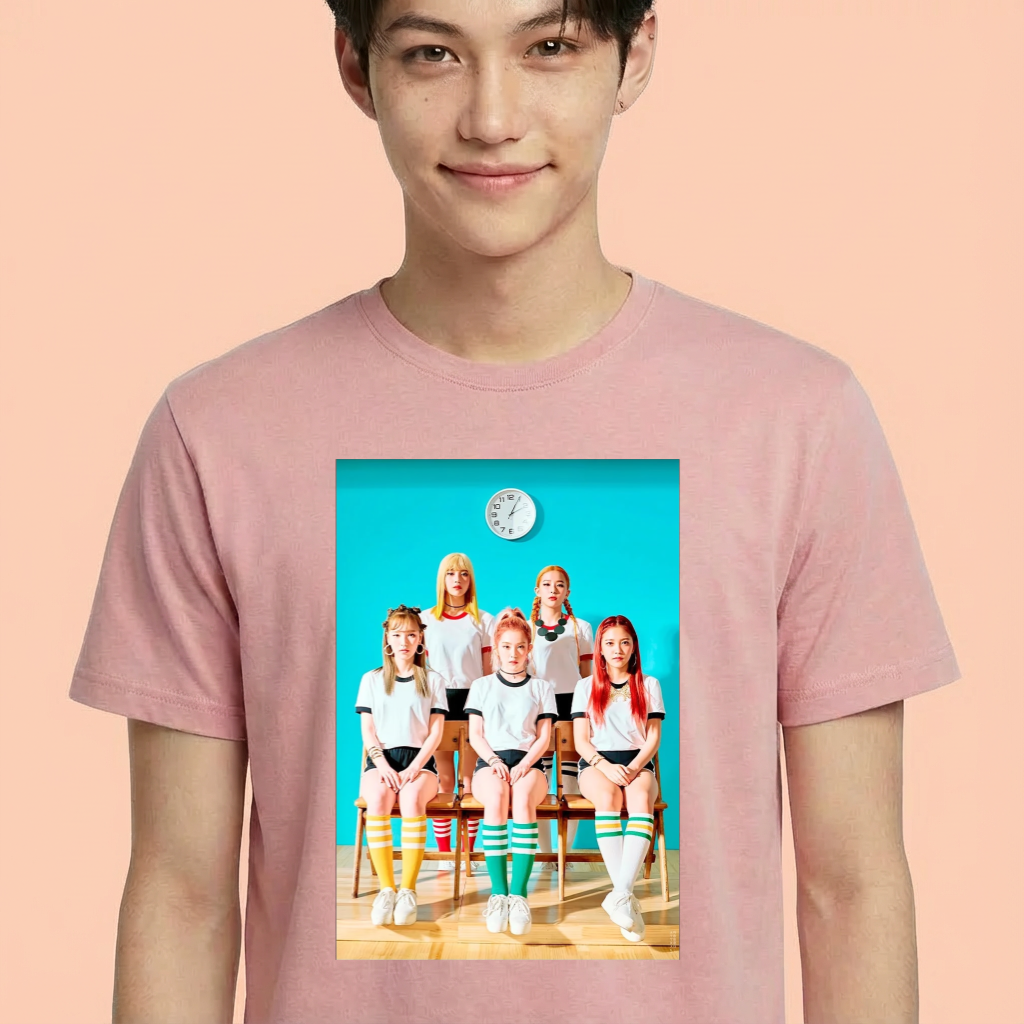 Camiseta Red Velvet College rosa