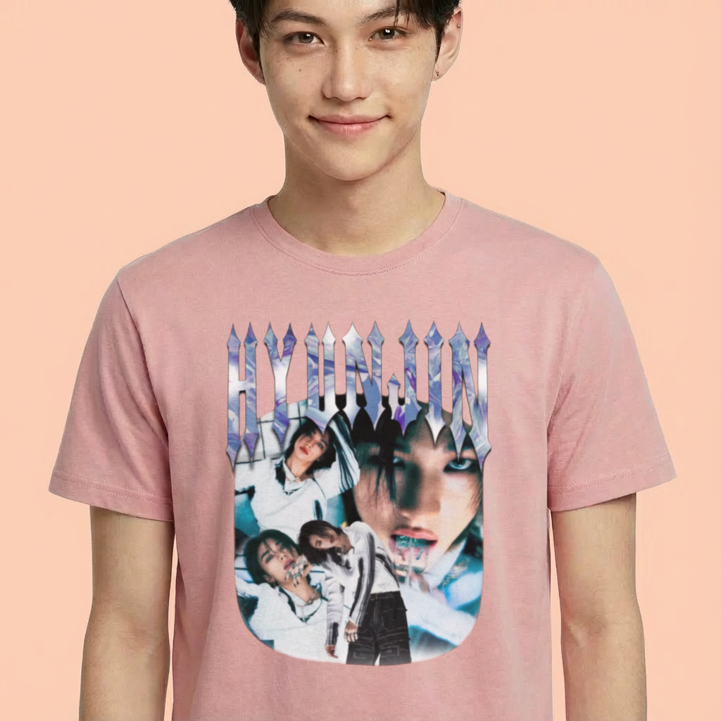 Camiseta Stray Kids Hyunjin Graphic Collab rosa