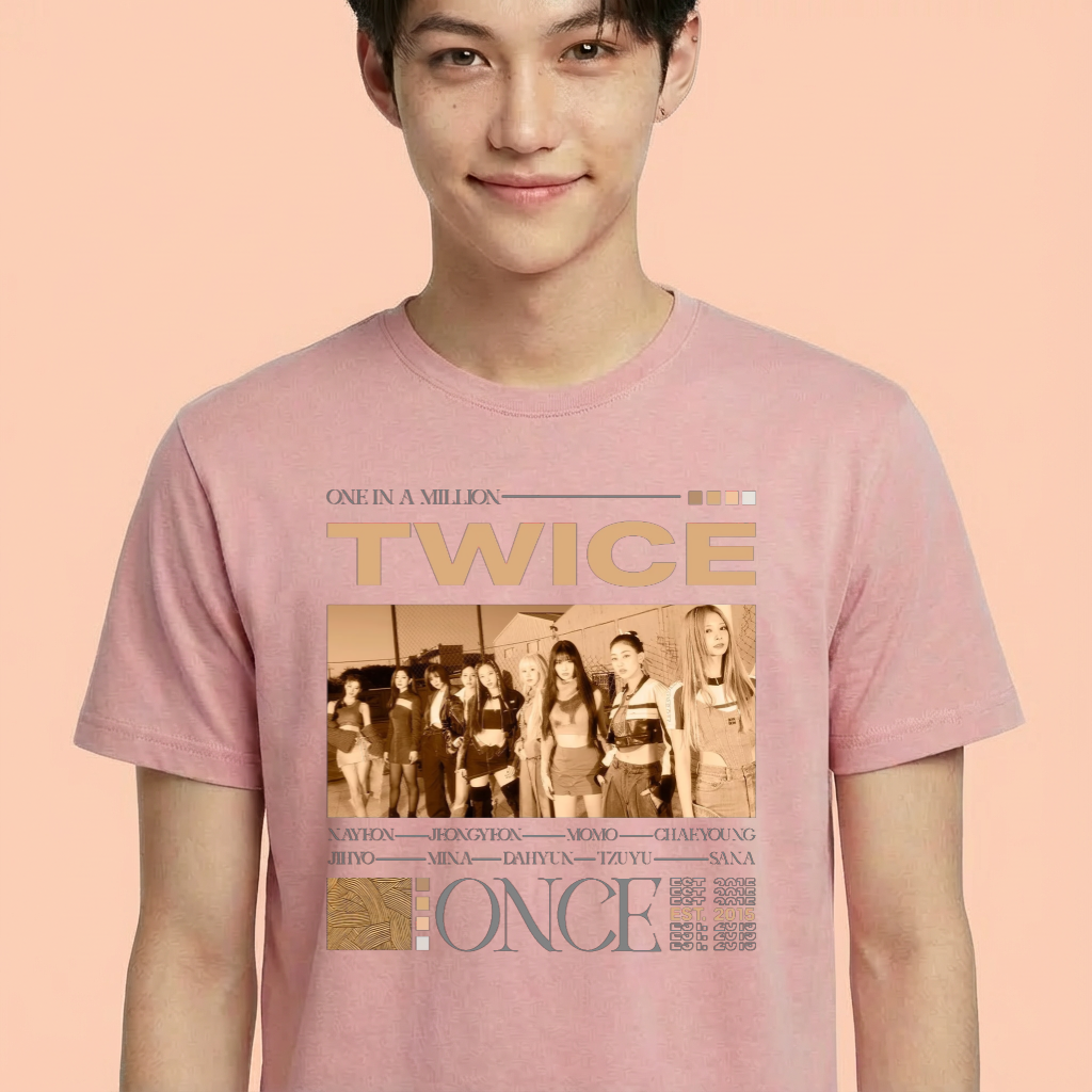 Camiseta camiseta-basica-twice-one-in-a-million - Rosa