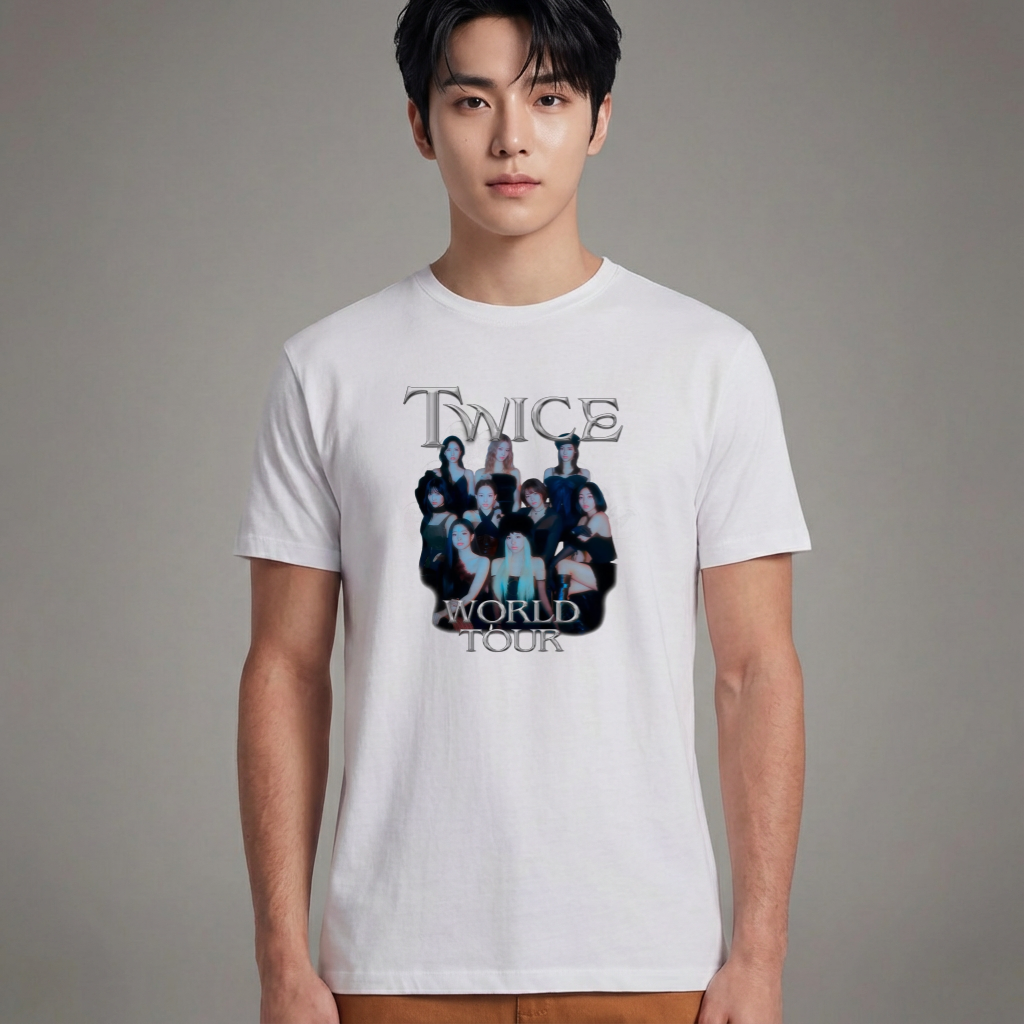 Camiseta Básica Twice World Tour - Branca