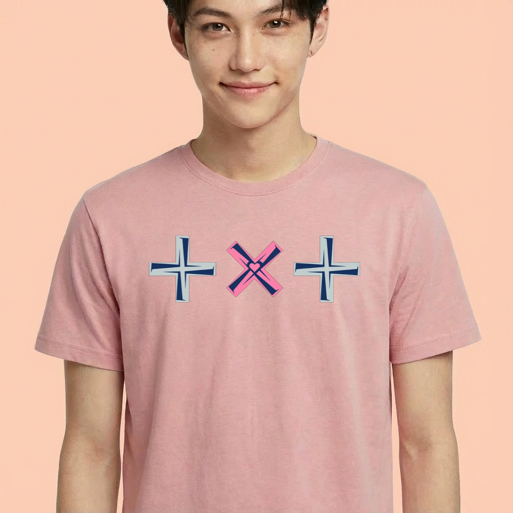 Camiseta TXT Logo Design rosa